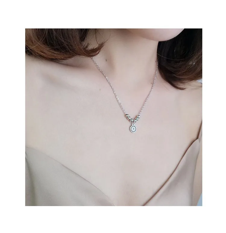 995