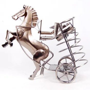 

The iron horse wine rack bar entrance decoration decoration family restaurant Decor wedding gift