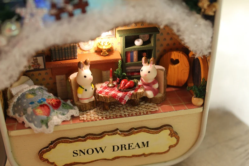 Box Theatre DIY Mini Dollhouse with Furnitures Assemble Kits Handmade Miniatures Doll House Craft Toys for Children (27)