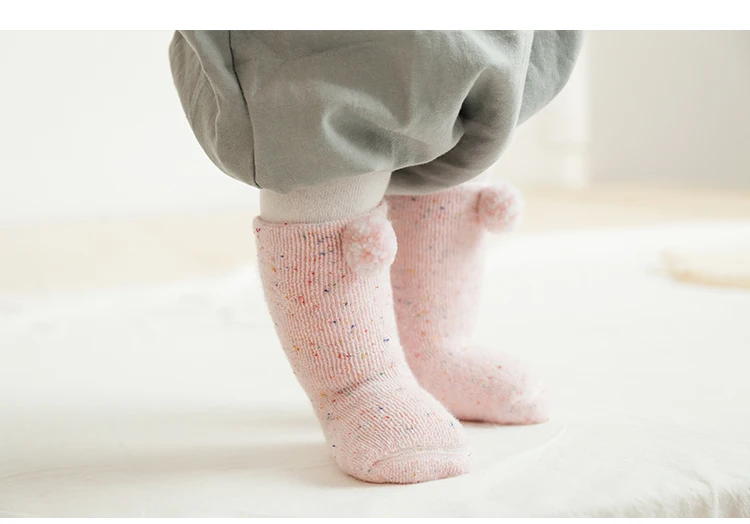 1 Pair Baby Socks For Unisex Cute Cartoon Cotton Thickened Kids Fur Ball Socks Knee Girl Boy Baby Toddler Socks infant Soft Cotton socks 0-5 Y (10)