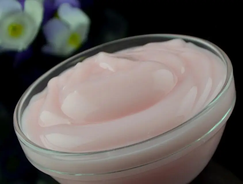 

Red pomegranate sleeping mask 1000g moisturizing, lightening and brightening complexion