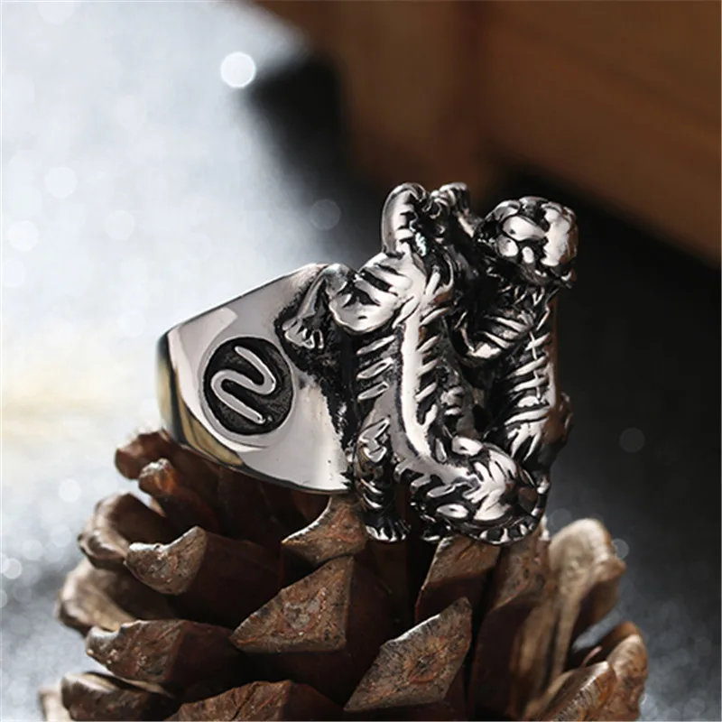 R1030 (4)