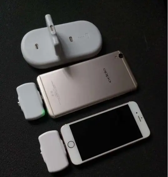 Magnetic type portable mini charger External Battery Pack Emergency power bank Magnetic type portable mini charger External Battery Pack Emergency power bank