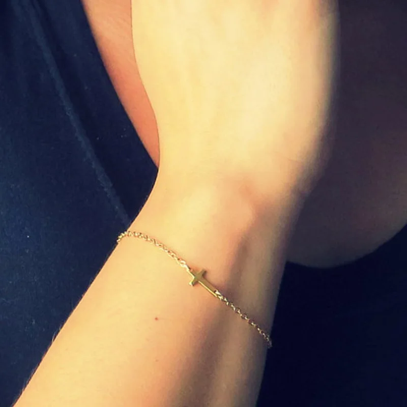 

Crucifix Jesus Christian Cross Bracelets For Men Women Fashion Simple Gold Silver Color Delicate Cross Charm Bracelet Jewelry
