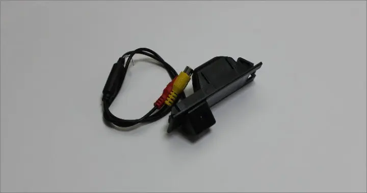 Liislee Car Rear View Camera For Alfa Romeo 156  159  166  147  Reverse Camera  NTST PAL  License Plate Lamp OEM-08