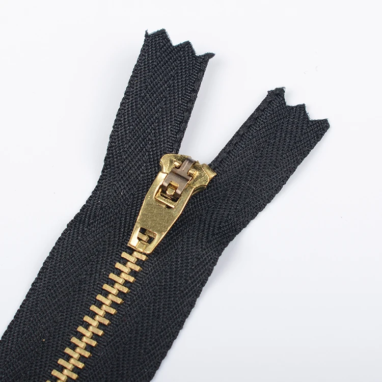 wholesale 8 Size 20pcs/lot Metal Zipper for Sewing zip Garment