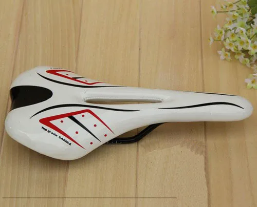 PTOM SADDLE1