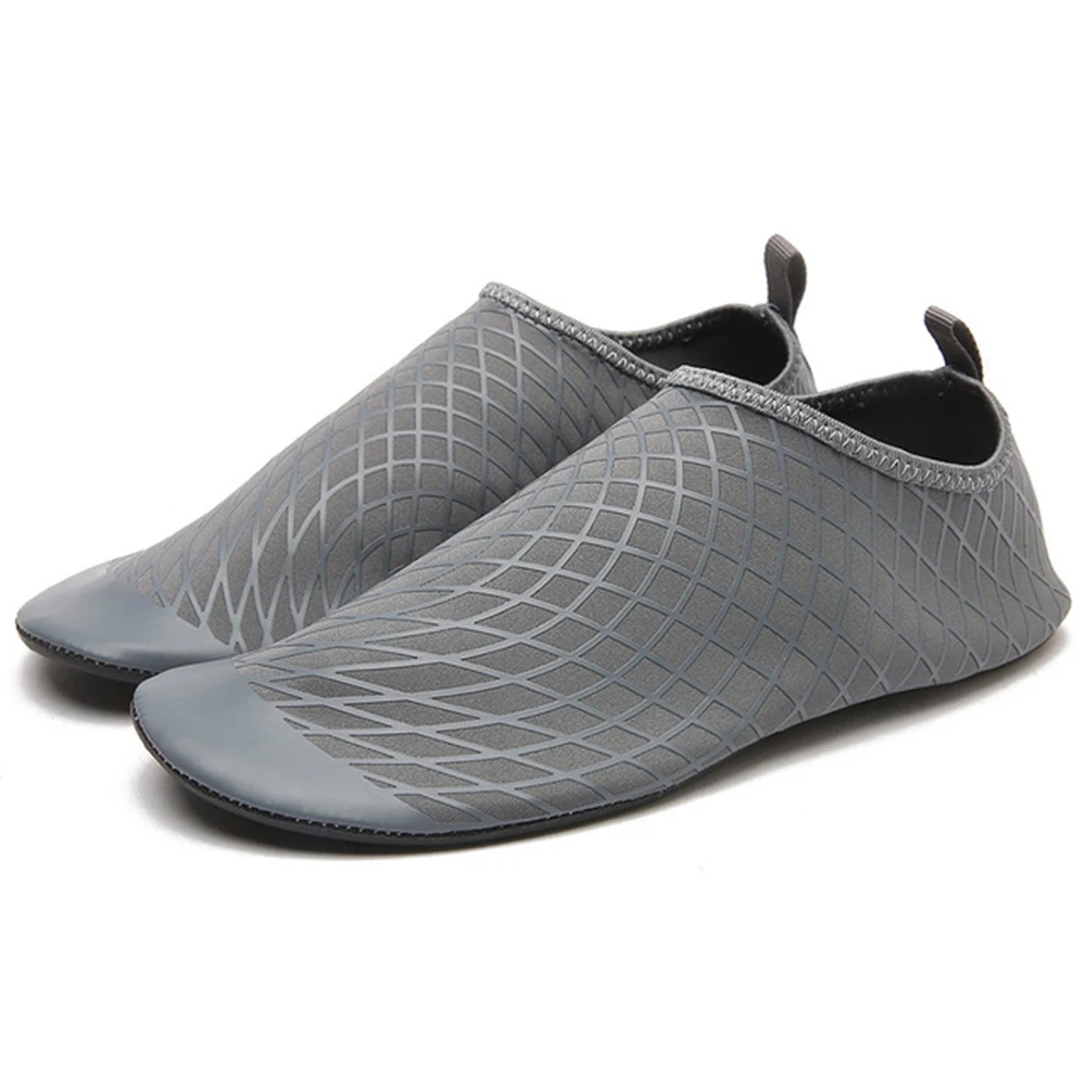 

QEJEVI Men Women Baech Shoes Quick Dry Black Upstream Shoes Slip-On Aqua Water Shoes Comfortable Beach Pool Swim Bathing Sneaker