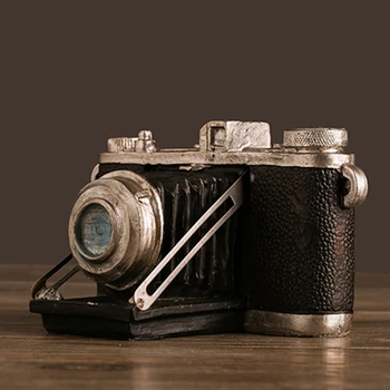 

Vintage Resin Camera Model Statue Creative Desktop Crafts Home Decoration Ornaments Cafe Window Decor Accessories 72