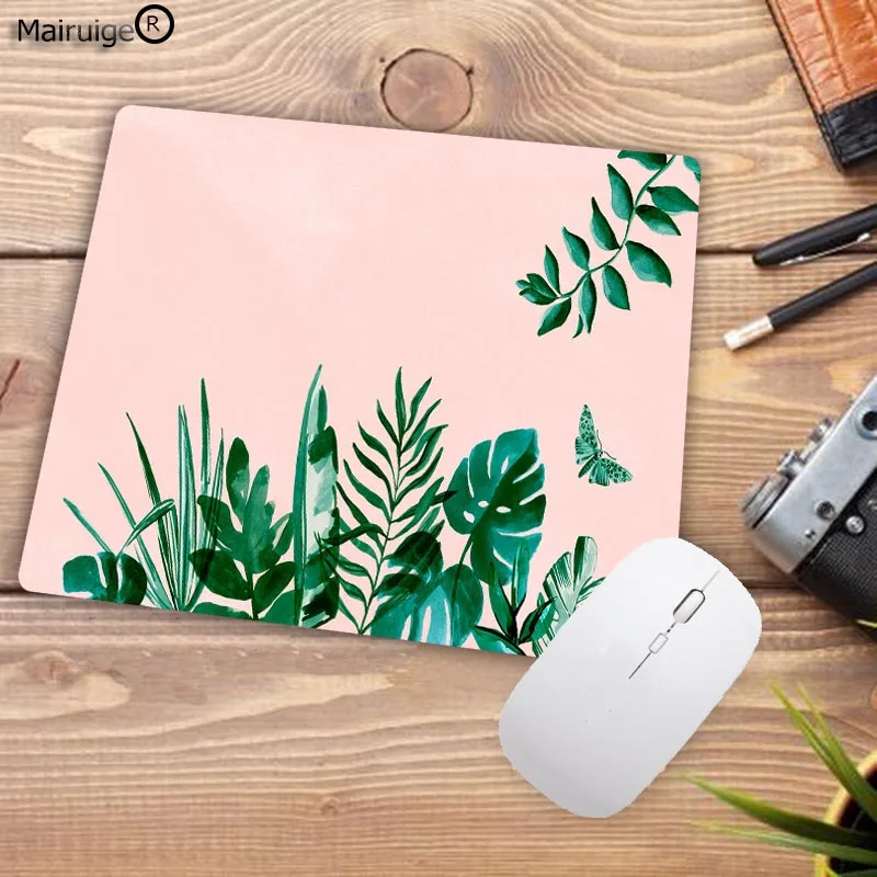 23Palm-Leaf-Wallpaper-temporary-and-easy-to-put-up-and-remove-on-the-blog-daily-dose-of-charm-by-lauren-lindmark-PA.jpg.pagespeed.ic_ (2)