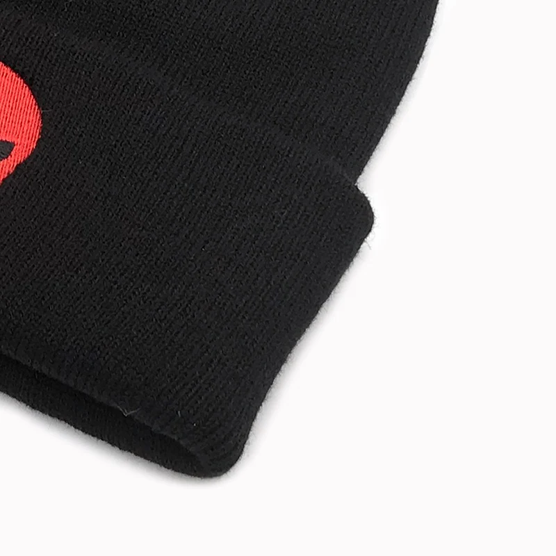 Мужская зимняя трикотажная шапка с вышивкой черные шапочки|Мужская Skullies &