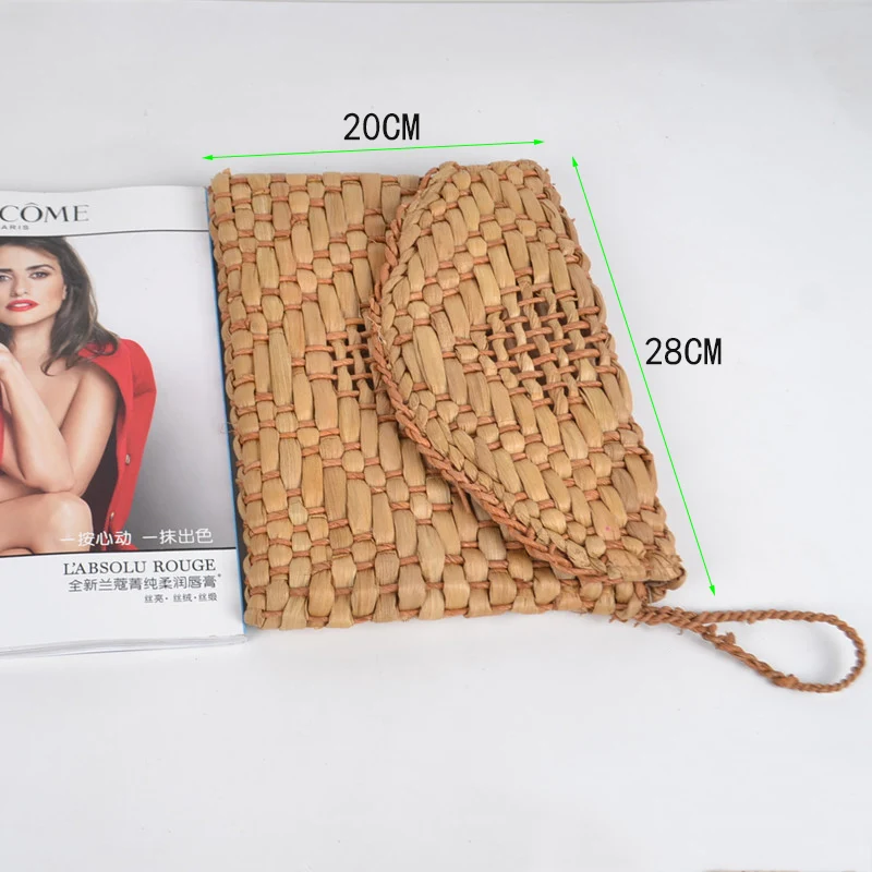 REREKAXIFashion اليدوية سترو حقيبة البوهيمي مزين المرأة مخلب عارضة السفر حقيبة يد للسيدات المنسوجة الصيف حقيبة حمل على الشاطئ حقيبة
