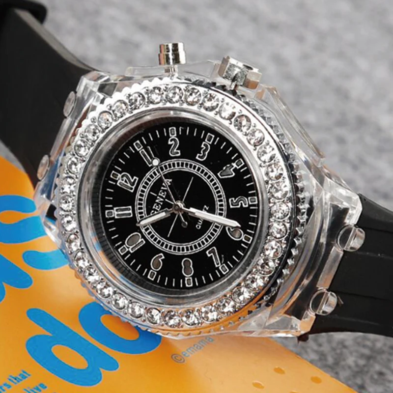 Luminous LED Sport Watches Women Quartz Watch ladies Women Men Silicone Wristwatches glowing Lover Watches (4)