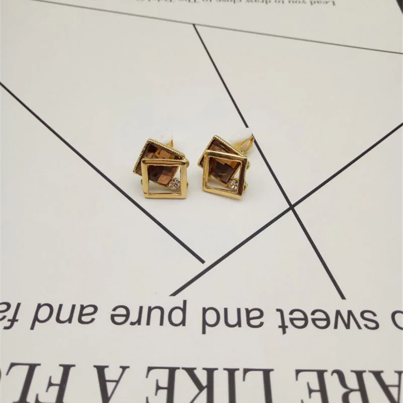 Movie star gold plated square shape imported crystal earrings  (3)