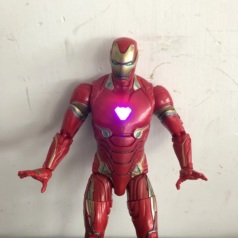 

Original Marvel Legends Figurine 6'' Marvel Iron Man with Lights Action Figure Collectible Model Loose Toy