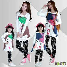 Комплект одежды осень года футболка с длинным рукавом с рисунком замка+ гетры в горошек семейный комплект одежды для матери и дочери A6016