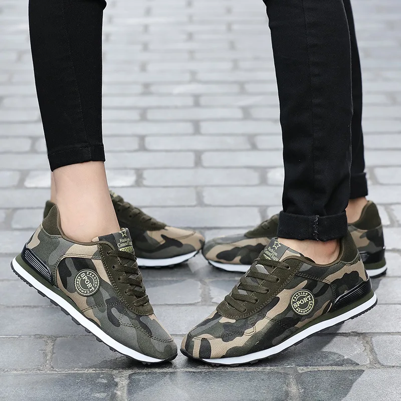 

Spring and Autumn Korean version of the camouflage shoes students flat low super light sports shoes single shoes