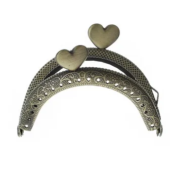 

2Pcs Bronze Tone Purse Bag Handbag Metal Arch Frame Kiss Clasps Clutch Handle Buckle Heart Head 7.5cm
