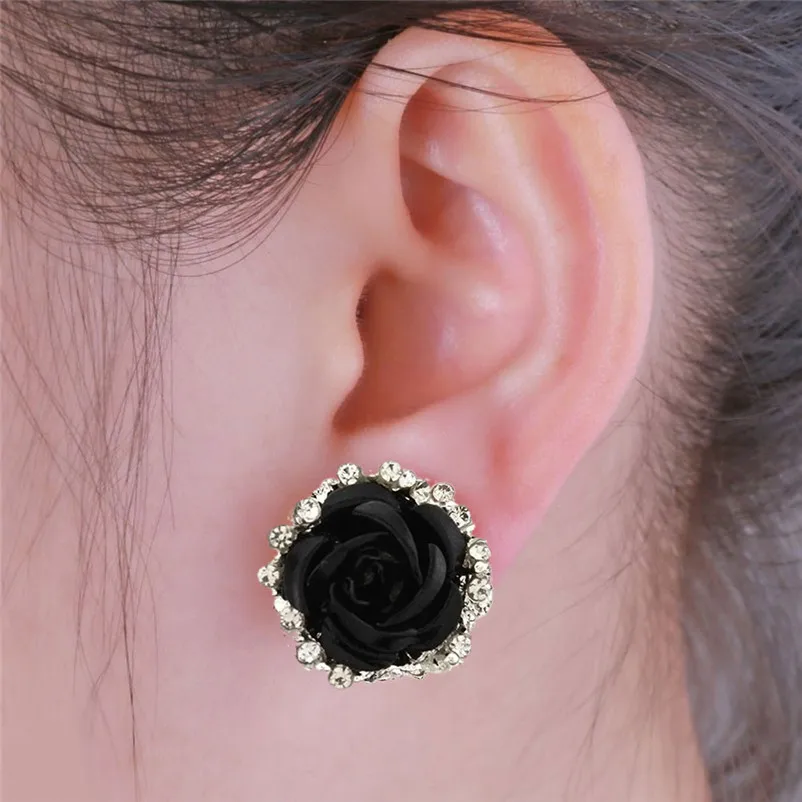 2018 Trendy stud earrings for women Girls Elegant Cute Women Lady Girls Black White Rose Flower Stud Earrings Brincos J04#N (9)
