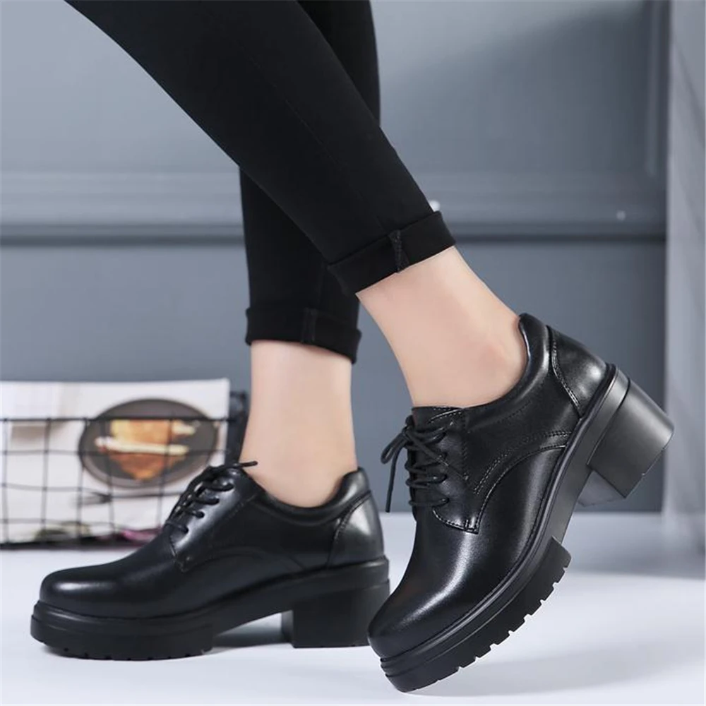 

2018 new spring black women's shoes thick soles, Korean version, hundred lap high heels, spring shoes, thick heels, working
