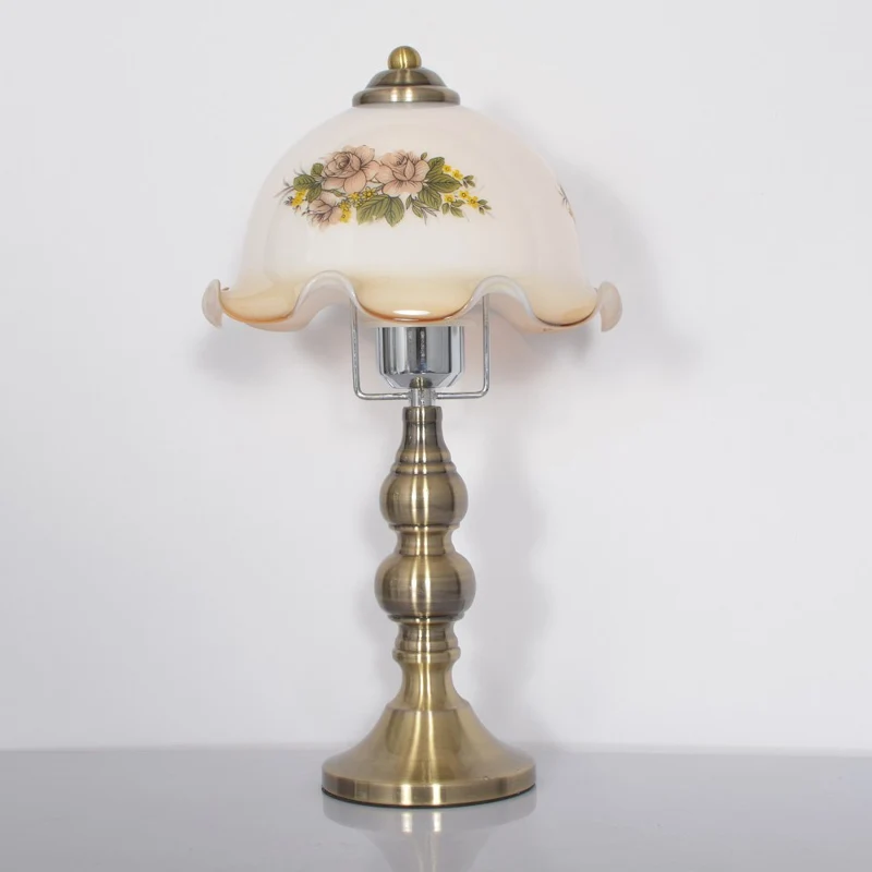 Модная старинная настольная лампа прикроватная лампа для спальни модная деревенская лампа с затемнением Классическая ностальгическая