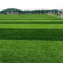 Водонепроницаемый наружный футбольный искусственный газон