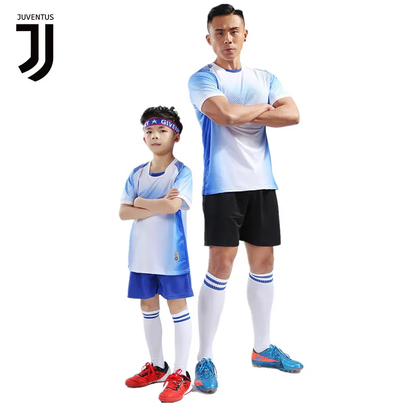 

JUVENTUS New Kids Adult personality Soccer Jersey Set Sporstwerar Football Kit Men Child Football training Uniforms Set shorts