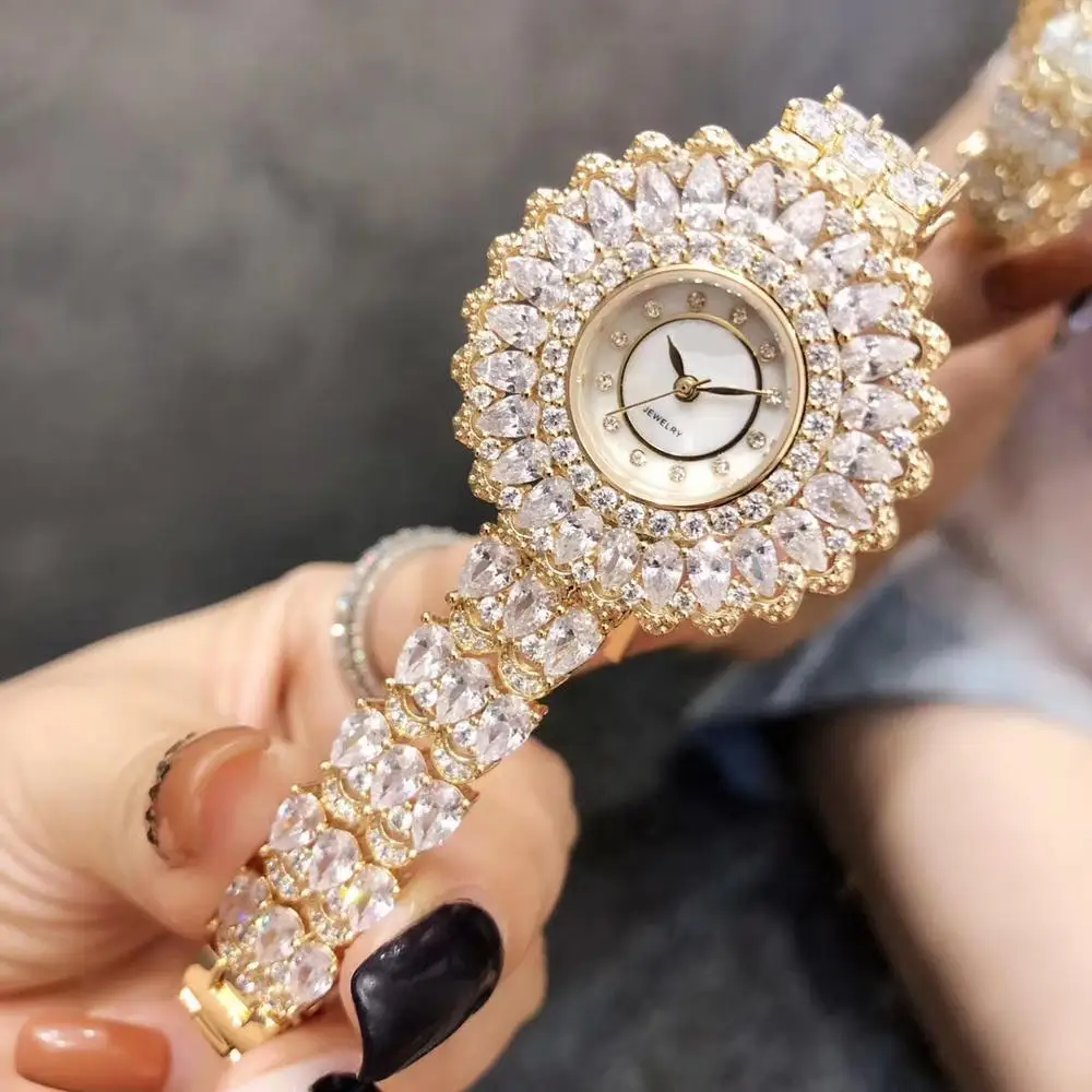 

2019 New luxury Full stones bangle zircon Quartz Wristwatch Mother of pearl round Dial watch clock jewelry for women party