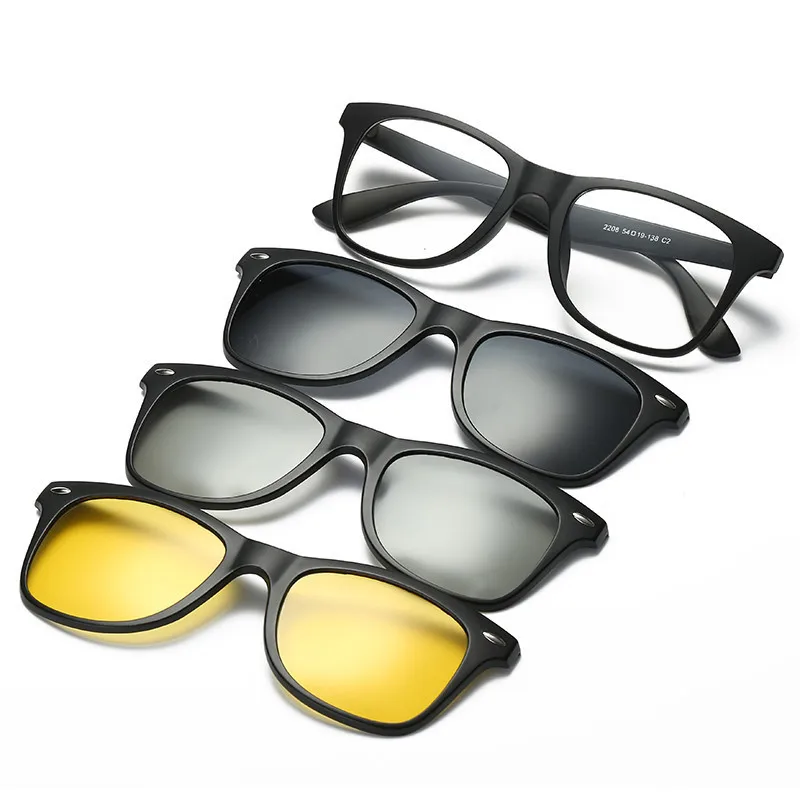 

Polarized 3D Night Vision Sunglasses Set with 3PCS Magnetic Clips TR Male Clip On Glasses Magnet Casual Optical Myopia Eyewear