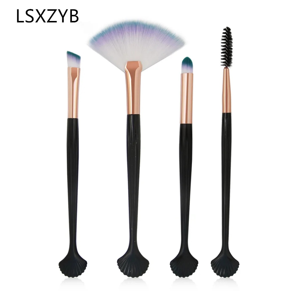 Shell makeup brushes set