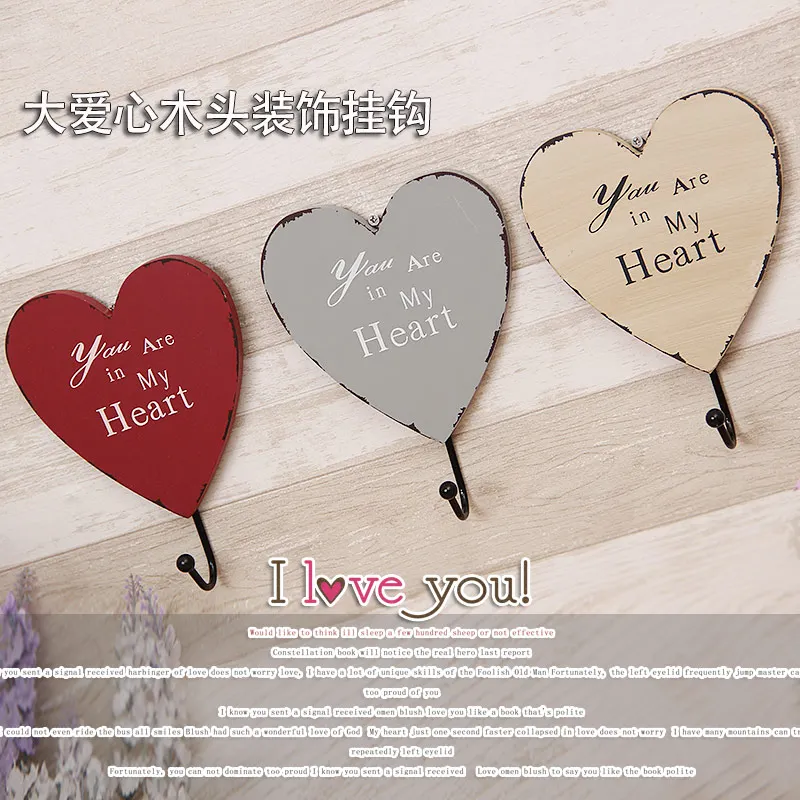 

Korean big love letters Home Furnishing women's clothing store decoration beautiful wood general decorative hook
