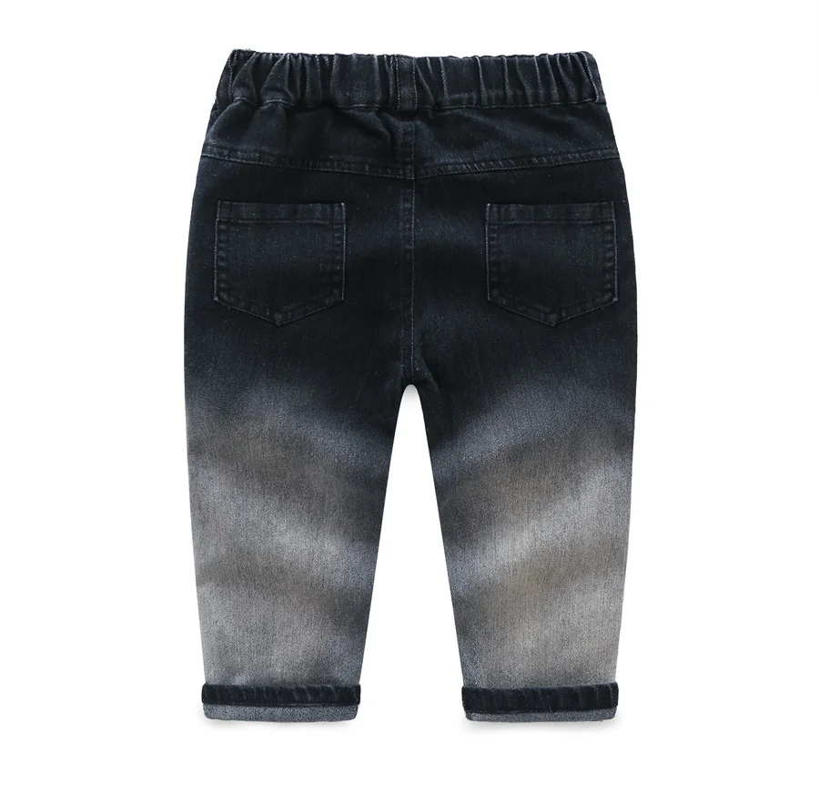 8895780948_457880003