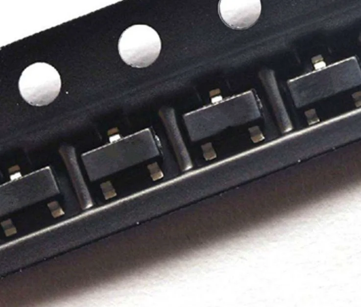 

free shipping 100PCS/LOT XC6206P362MR SOT-23 665K diode