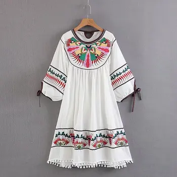 

cotton embroidery dress O-neck