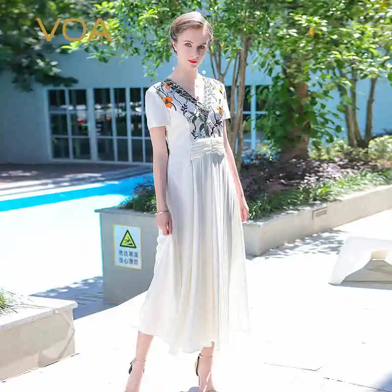 

VOA Heavy Silk Long Dresses Summer Plus Size White V Neck High Waist Vintage Embroidery Women Slim Pleated Dress Luxury ALX08201