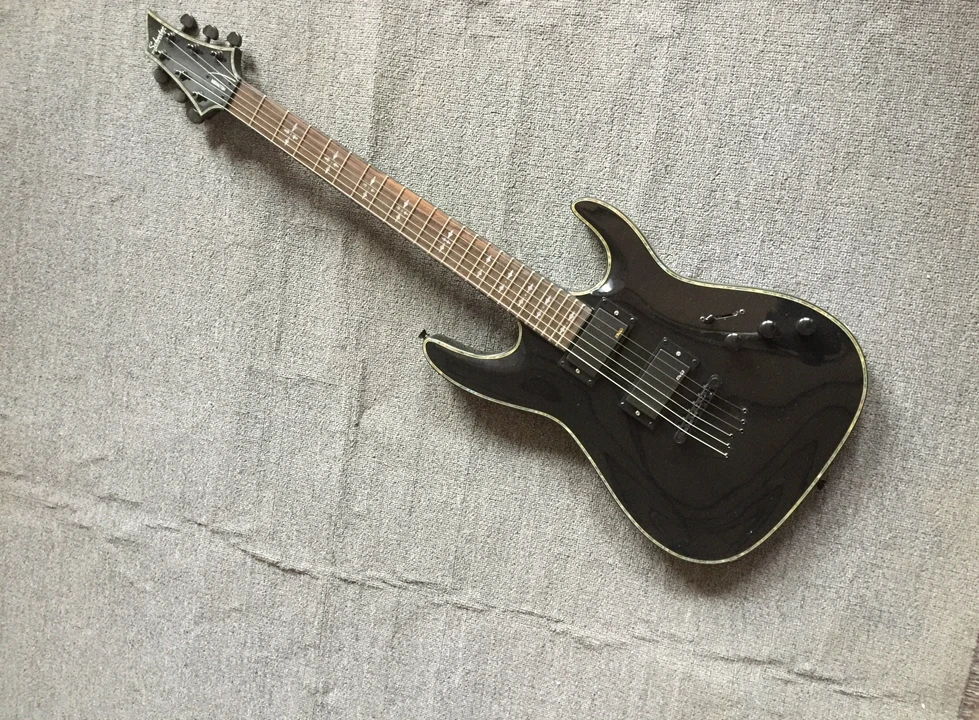 

Factory customization Black Electric Guitar Active pickups