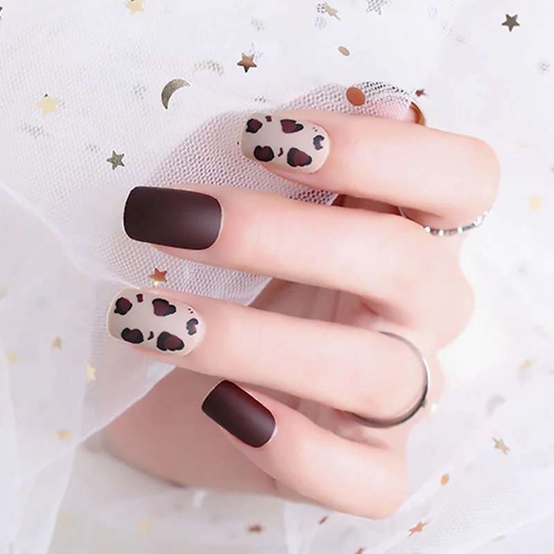

Women New Fashion Brown Coffee Fake Nails Ladies Sexy Leopard Grain Design False Nail Full Cover Long Nail Art Tips with Glue