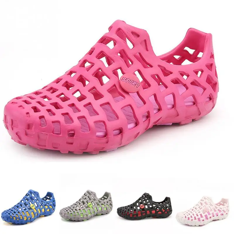

Men and Women Outdoor Sandals Breathable Hollow out Beach Sandals Garden Holes Shoes (just for women)