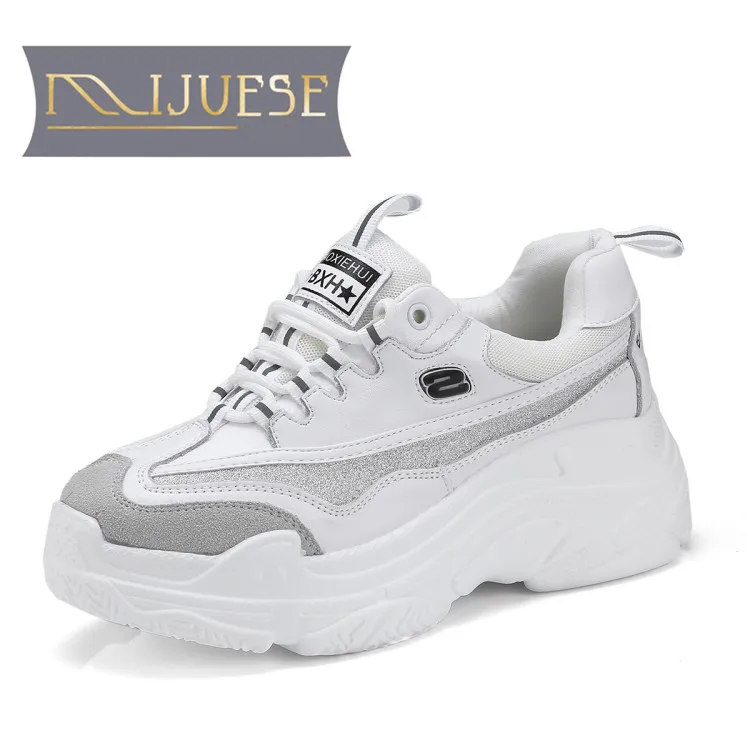 

MLJUESE 2018 women sneakers Air mesh+cow leather white color autumn spring Vulcanize Shoes breathable casual shoes summer shoes