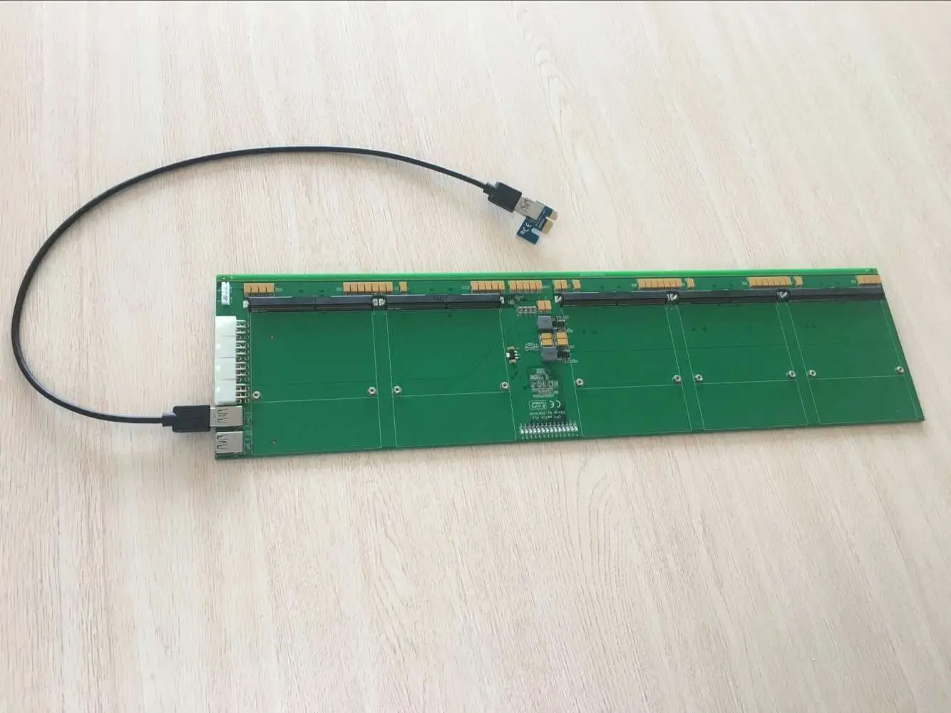 Мини PCI-E к MXM3.0 Riser Card видеокарта расширения карта 10-port MXM3.0 USB 3,0 6Pin источник питания для майнинга BTC