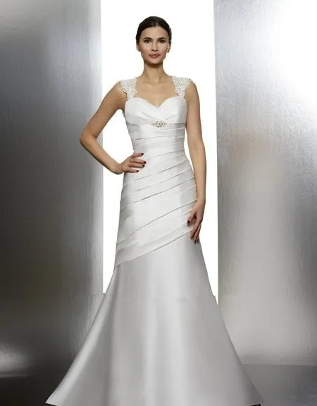 

Satin pleated mermaid features soft corded schiffli lace build-up keyhole back bridal gown vestido de noiva 2013 wedding dresses