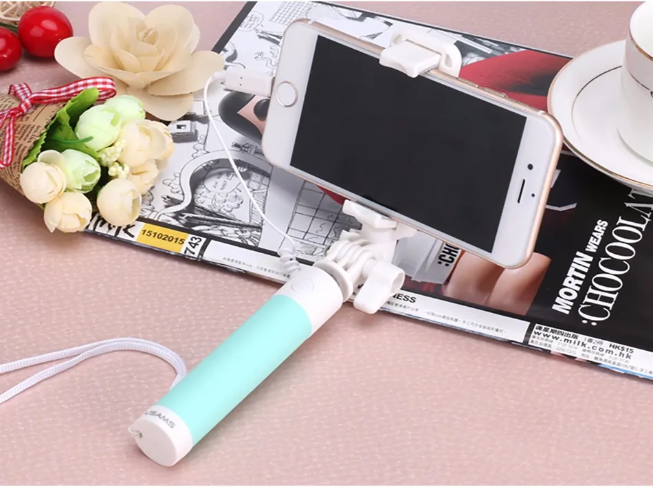 selfie-stick-with-lightning-interface-for-iPhone-7-iPhone-7-plus_15