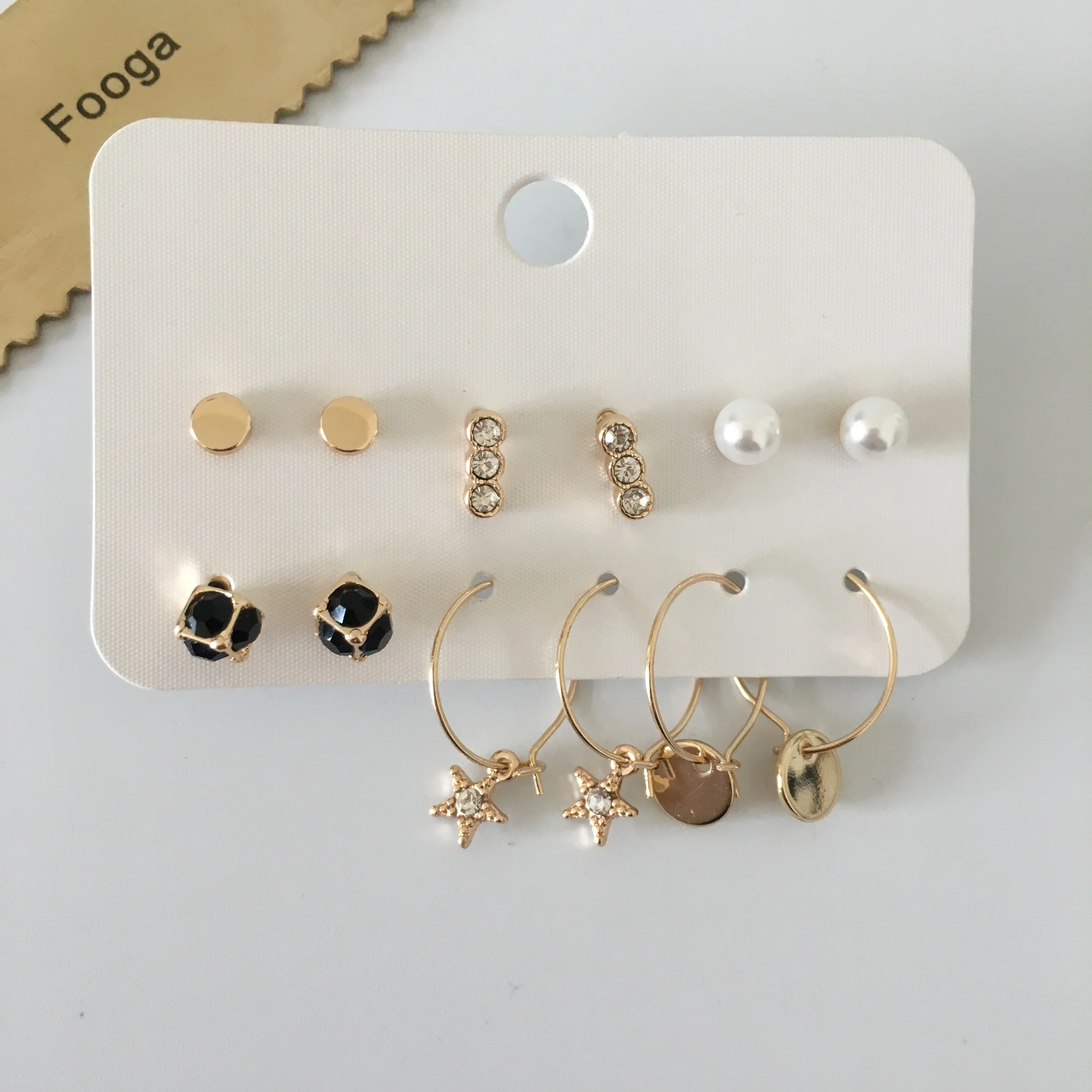 

CHIC GOLD COLOR PLATING STAR ROUND CUBIC STONE 6 PAIR MULTI PACK EARRING SET FOR WOMEN
