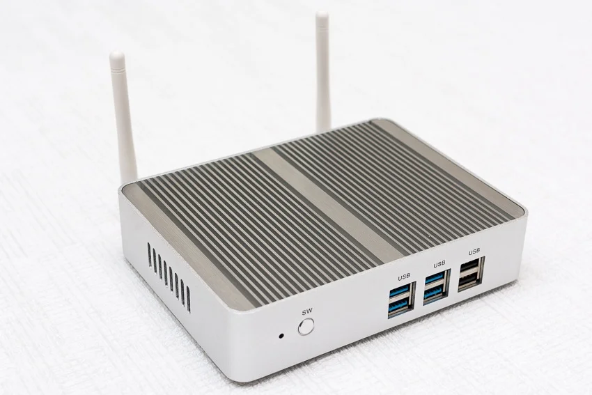 Мини ПК Windows 10 Intel Core i7 4500U i5 4200U i3 4010U двухъядерный без вентилятора HDMI VGA Wi Fi неттоп