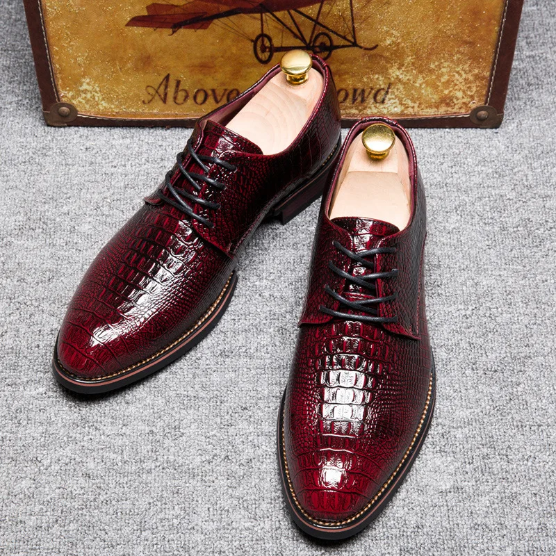 Couro De Homens Masculino Ponto À red Black Festa Formal Homem Toe Lace Fashiom Banquete Casamento Outono Casuais Up Mão Negócios Feitos Grife 4 Sapatos Vestir 3 x8YZq0d0wf