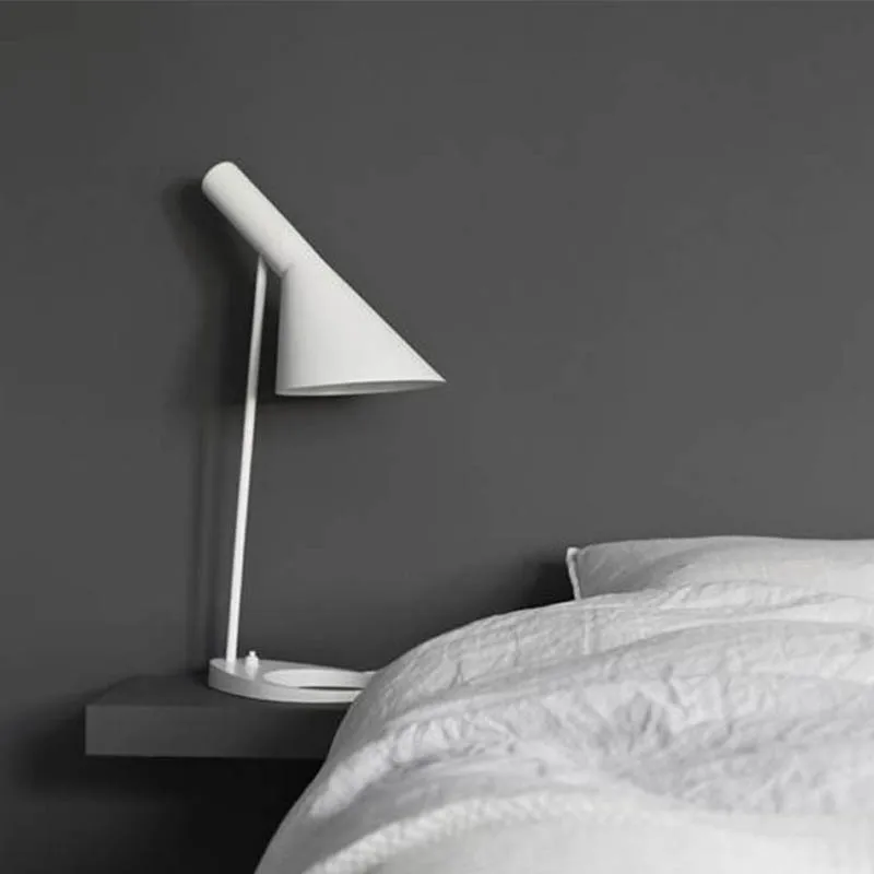 

L39-Modern Designer AJ Table Lamp Black White Can Adjust Up and Down Desk Lamp for Bedroom Study Office Dining Room , drop ship