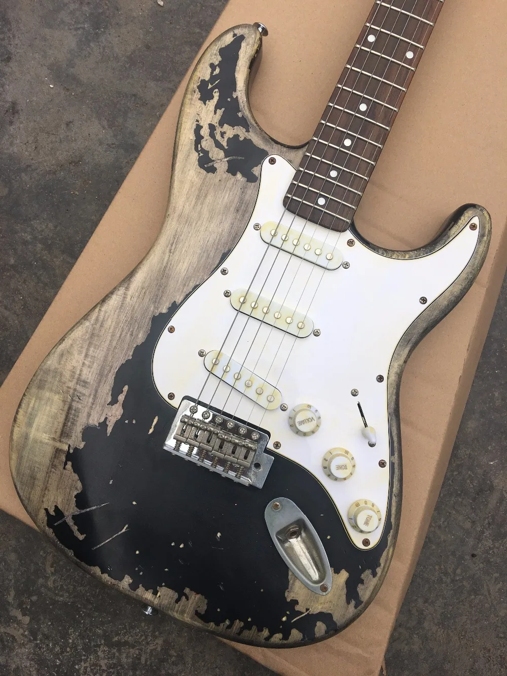 

Rory Gallagher Signature ST Alder Body Relic 100% Handmade Electric Guitar
