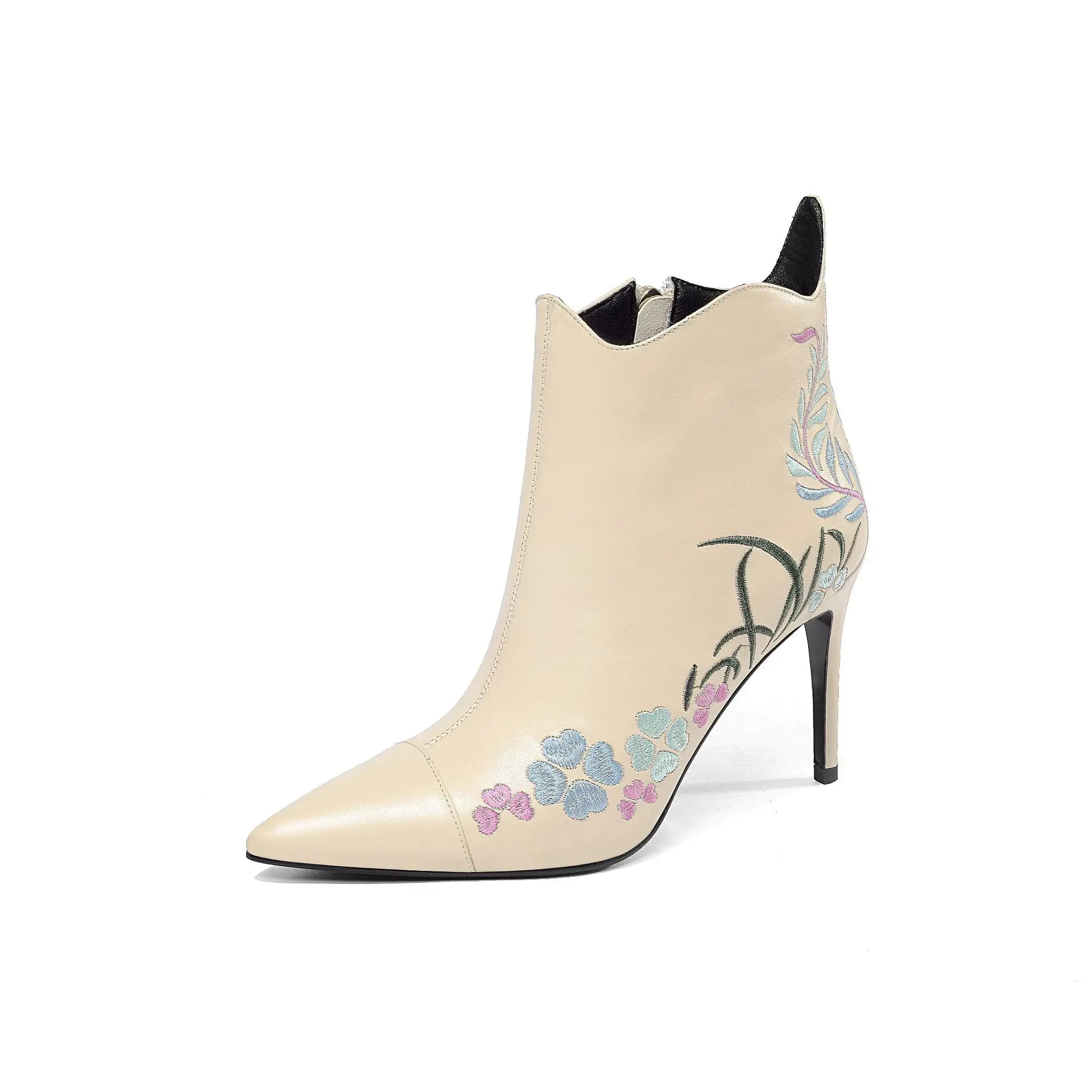 

CHAISHOU shoes woman Autumn Winter Women Boots Pointed high heel ankle boots Genuine Leather Good Quality boots women