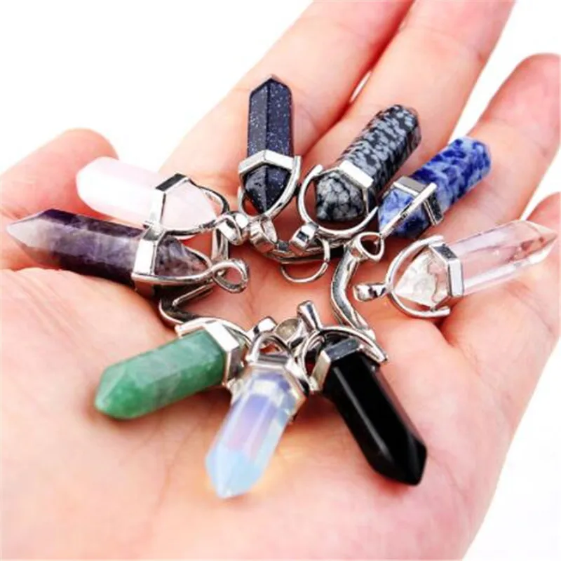 

WKOUD 1 PC Fashion Natural Stone Pendant Keychain Natural Quartz Stone Key Ring Pink Crystal Key Chains Accessories Jewelry Gift