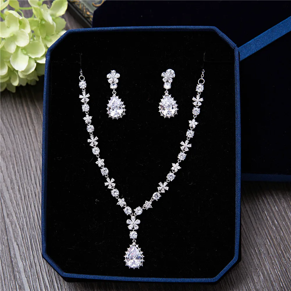 

New Classic Women Wedding Party Banquet Cubic Zirconia Jewelry Sets Flower Necklace Earrings Water Drop Pendant Brides Jewellry